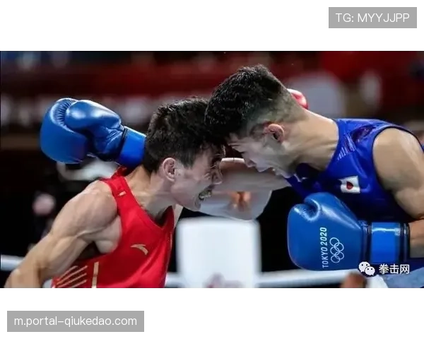 伦敦O2体育馆的无声时刻：拳手因伤退赛，全场起立致敬